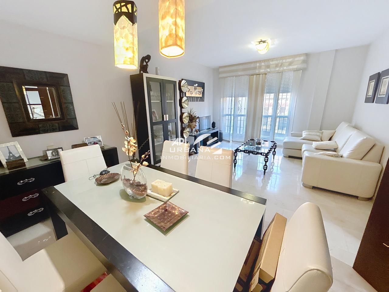 Living room of House or chalet for sale in Lucena