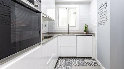 Foto 5 de Ático en venta en Carrer de Viladomat, Sant Antoni, Barcelona Capital