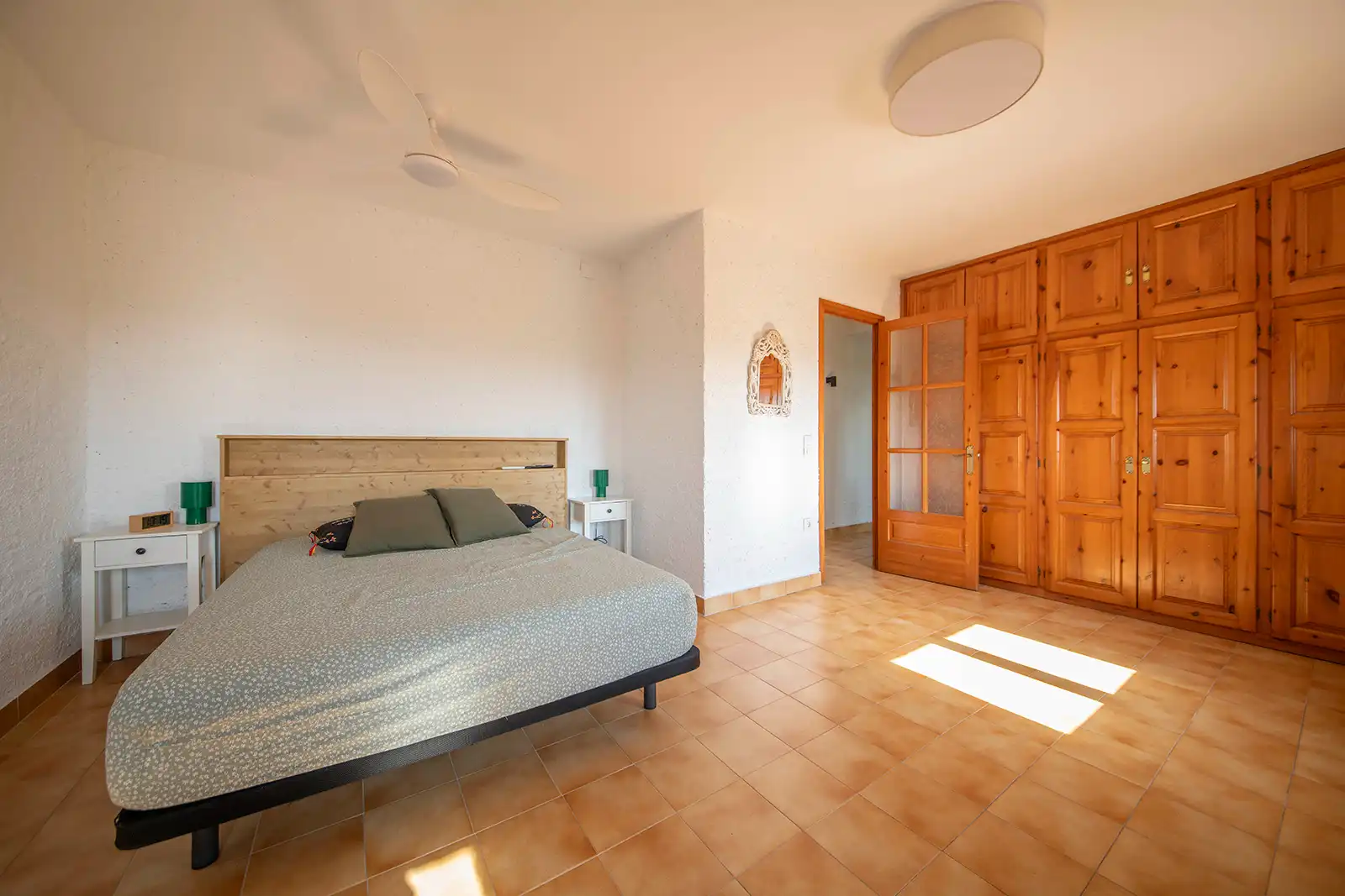 Dormitori de Casa o xalet en venda en Castellví de la Marca amb Jardí privat i Terrassa