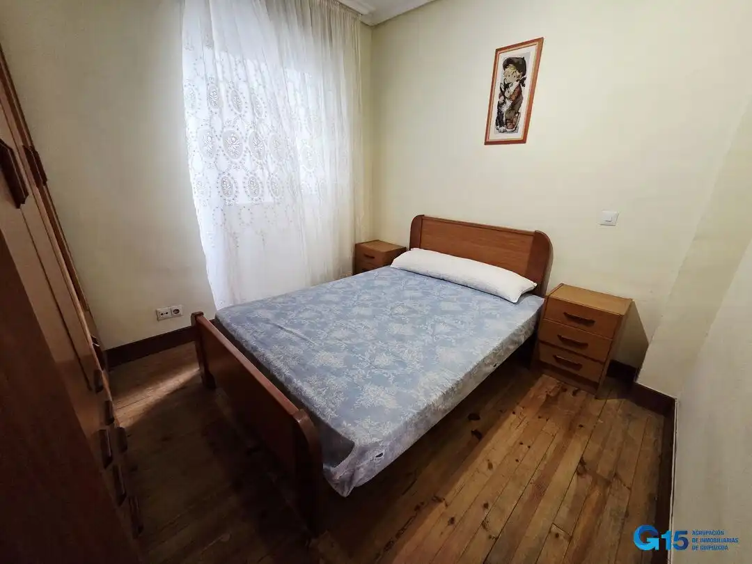 Bedroom of Flat for sale in Errenteria
