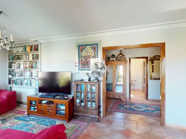 Sala de estar de Casa adosada en venta en Vigo  con Calefacción, Jardín privado y Terraza