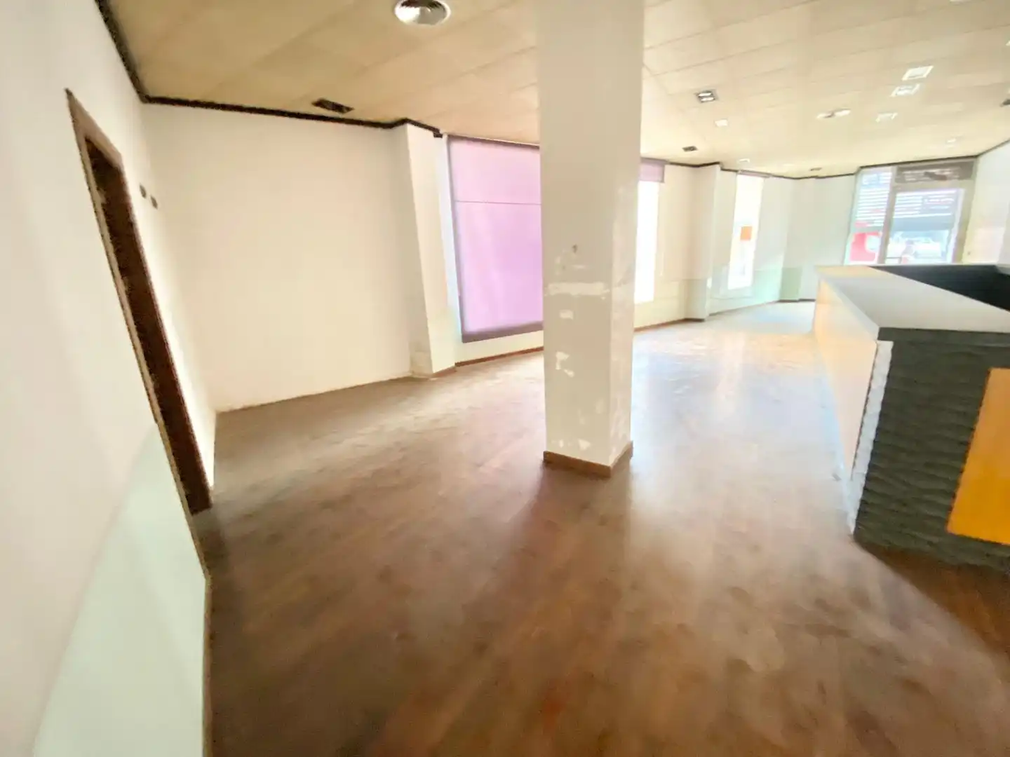 Local en venta en Lorca con Aire acondicionado y Amueblado