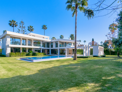 Exterior view of House or chalet for sale in Sotogrande  with Air Conditioner, Heating and Private garden