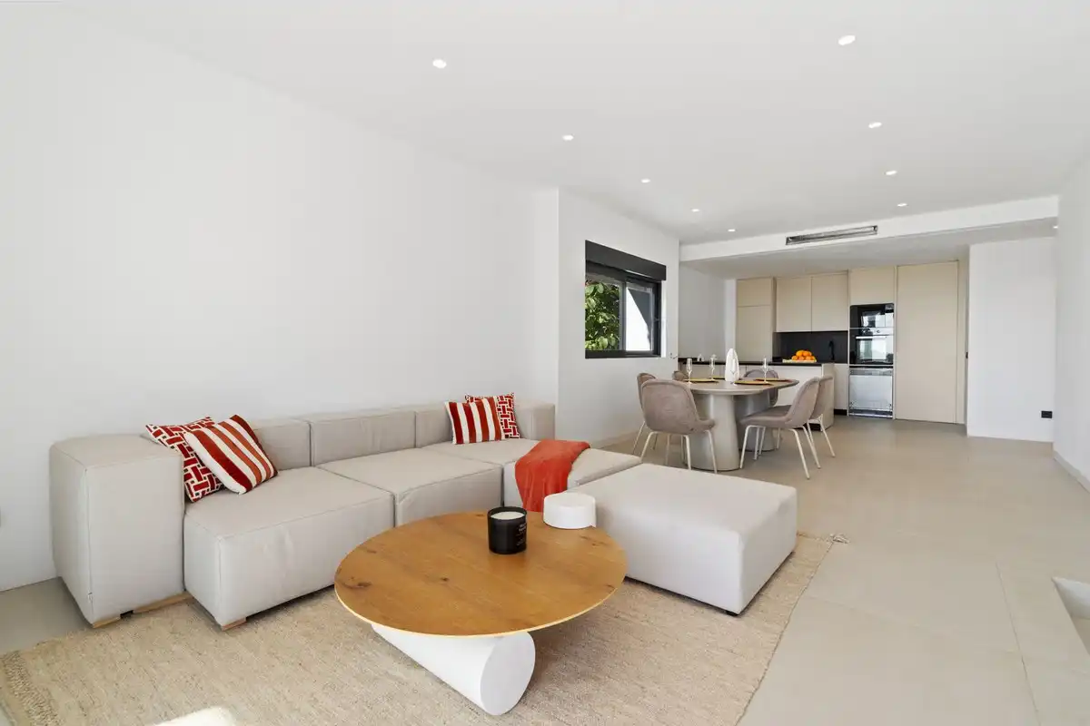 Living room of Attic for sale in Estepona  with Private garden, Terrace and Swimming Pool