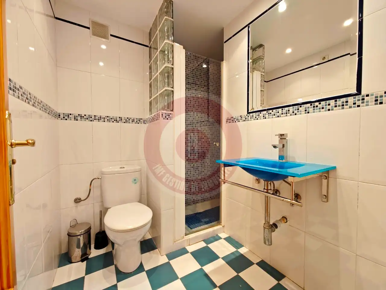 Badezimmer von Wohnung zum Verkauf in Málaga mit Klimaanlage, Terrasse und Alarm