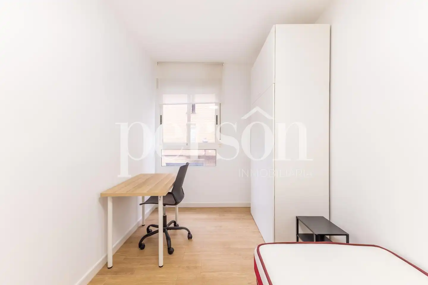 Bedroom of Flat for rent in Valencia  with Terrace and Furnished