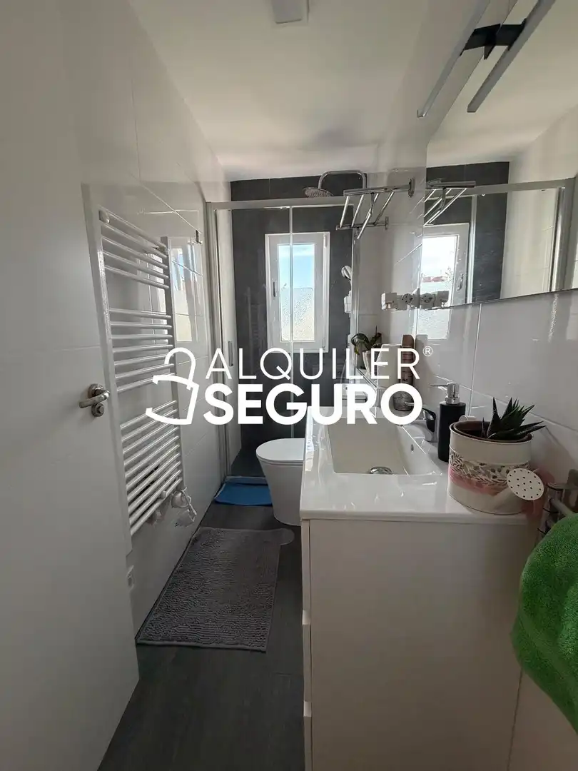 Flat for rent in campo de la paloma, Palomeras Sureste
