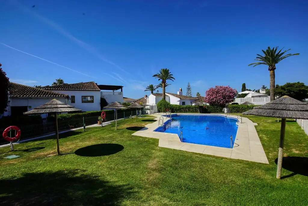 Villa mit Pool zum Verkauf in Estepona Pueblo, imagen 20
