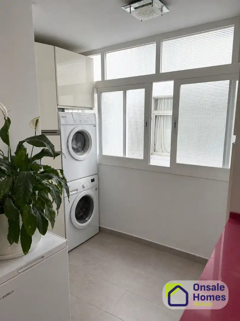 Piso en venta en Calle Juan XXIII, Divina Pastora
