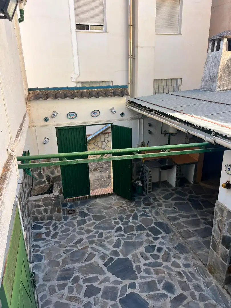 Vista exterior de Finca rústica en venda en Cenes de la Vega amb Terrassa