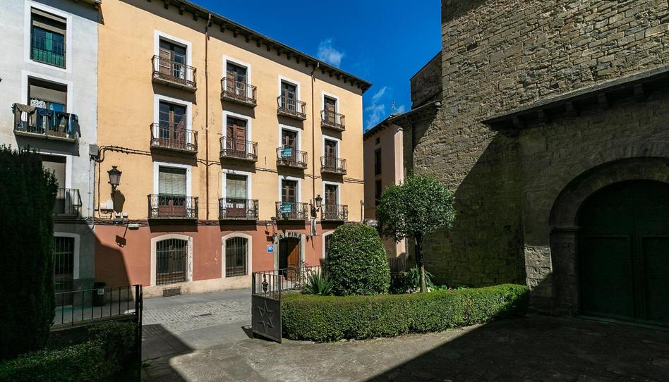 Foto 1 de Edificio en venta en Calle Mayor, Casco Antiguo - Ciudadela, Huesca