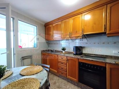 Kitchen of Flat for sale in Sax