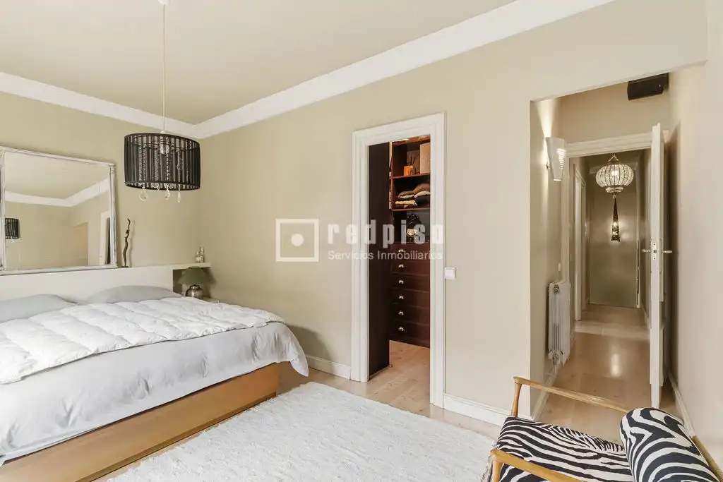 Habitación de Piso en venta en Madrid
