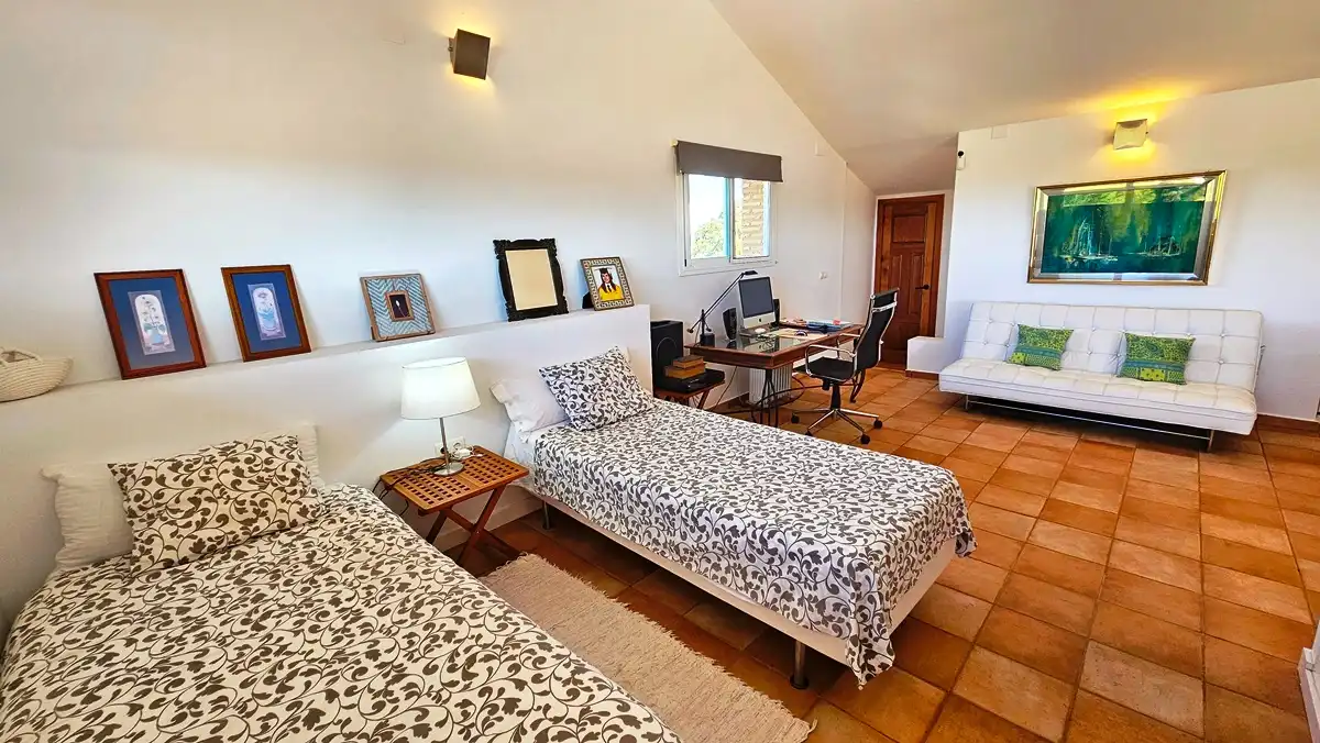 Bedroom of Houses for sale in El Madroño  with Air Conditioner and Private garden