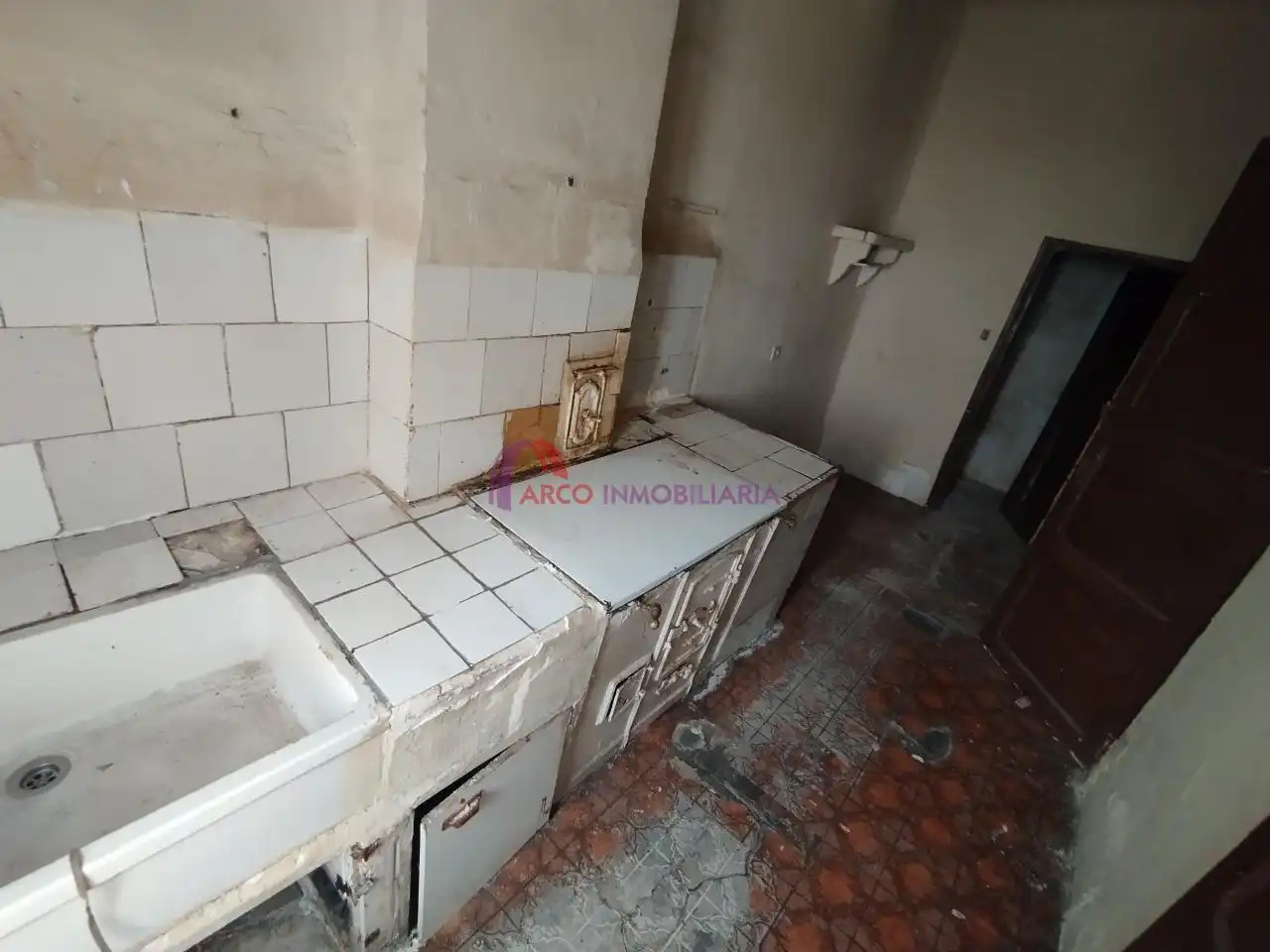 Kitchen of Flat for sale in Burgos  with Balcony