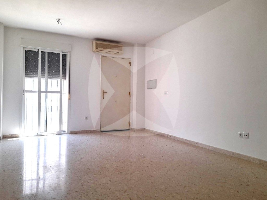Casa adosada en venda en Alburquerque amb Aire condicionat