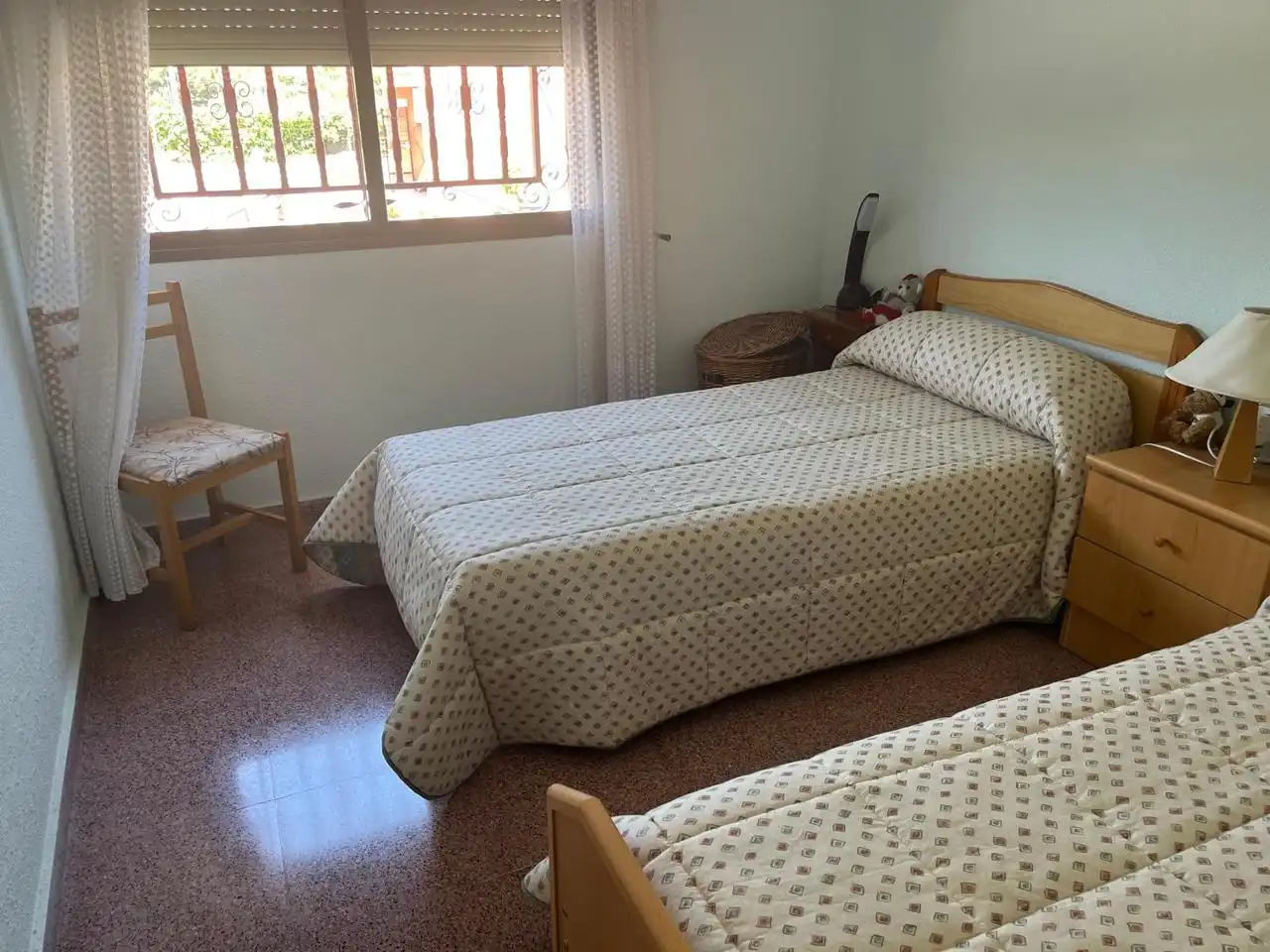 Habitación de Casa o chalet en venta en Alicante / Alacant con Aire acondicionado, Jardín privado y Terraza