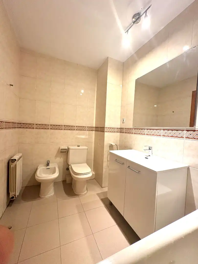 Bathroom of Flat for sale in Terrassa  with Heating, Terrace and Oven