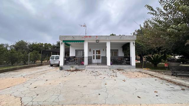 Casa-chalet en Venta en Tous