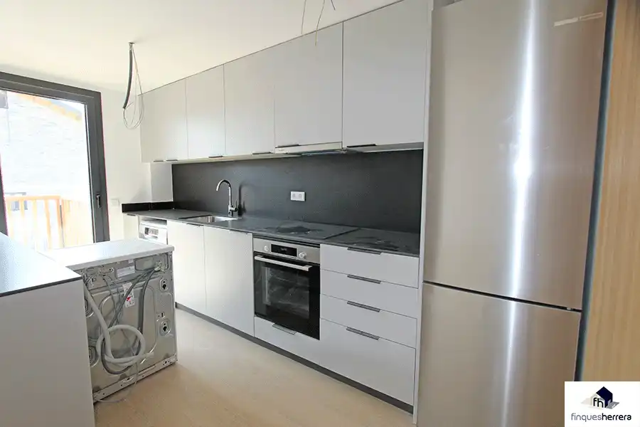Appartement compact avec terrasse à vendre à Llívia, imagen 6
