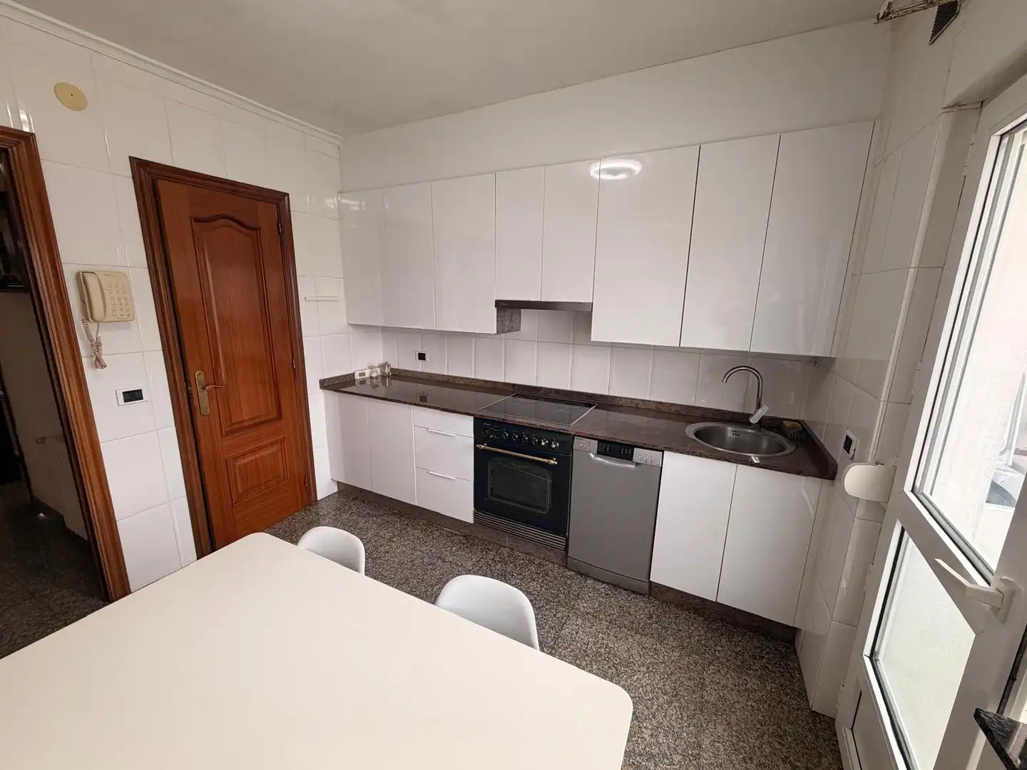 Flat with terrace to rent in Rúa Pacios Pintor, imagen 3