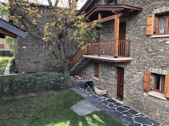 Terrassa de Pis de lloguer en Fontanals de Cerdanya amb Calefacció, Jardí privat i Moblat