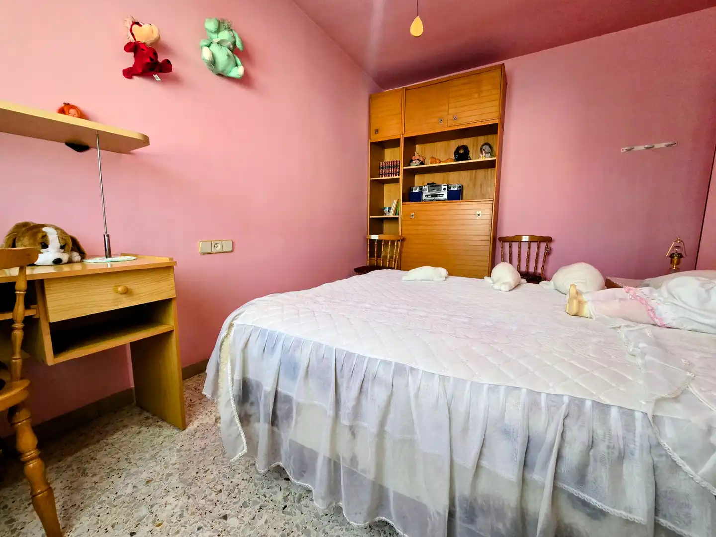 Schlafzimmer von Einfamilien-Reihenhaus zum Verkauf in Manlleu mit Heizung, Privatgarten und Terrasse