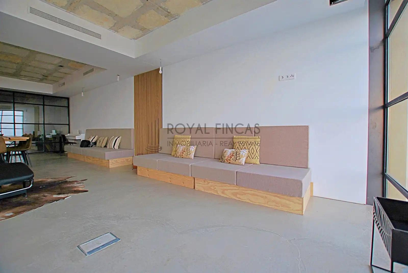 Living room of Detached homes for sale in Benalmádena  with Air Conditioner, Terrace and Swimming Pool
