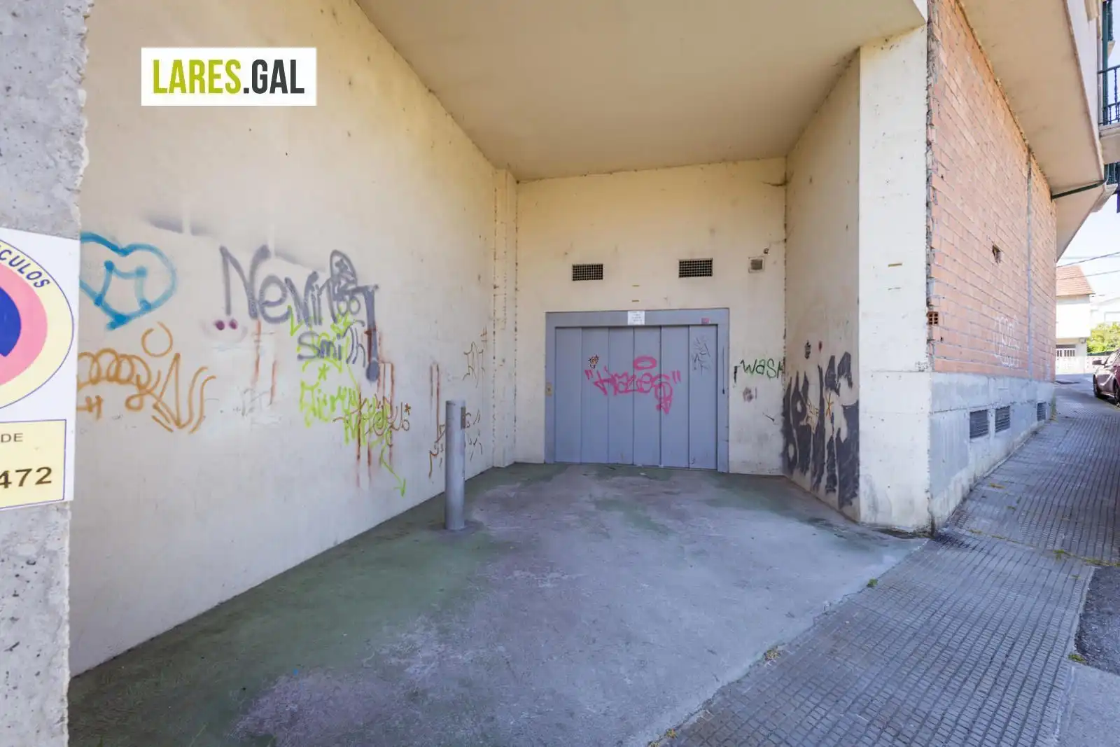 Garage for sale in Moaña
