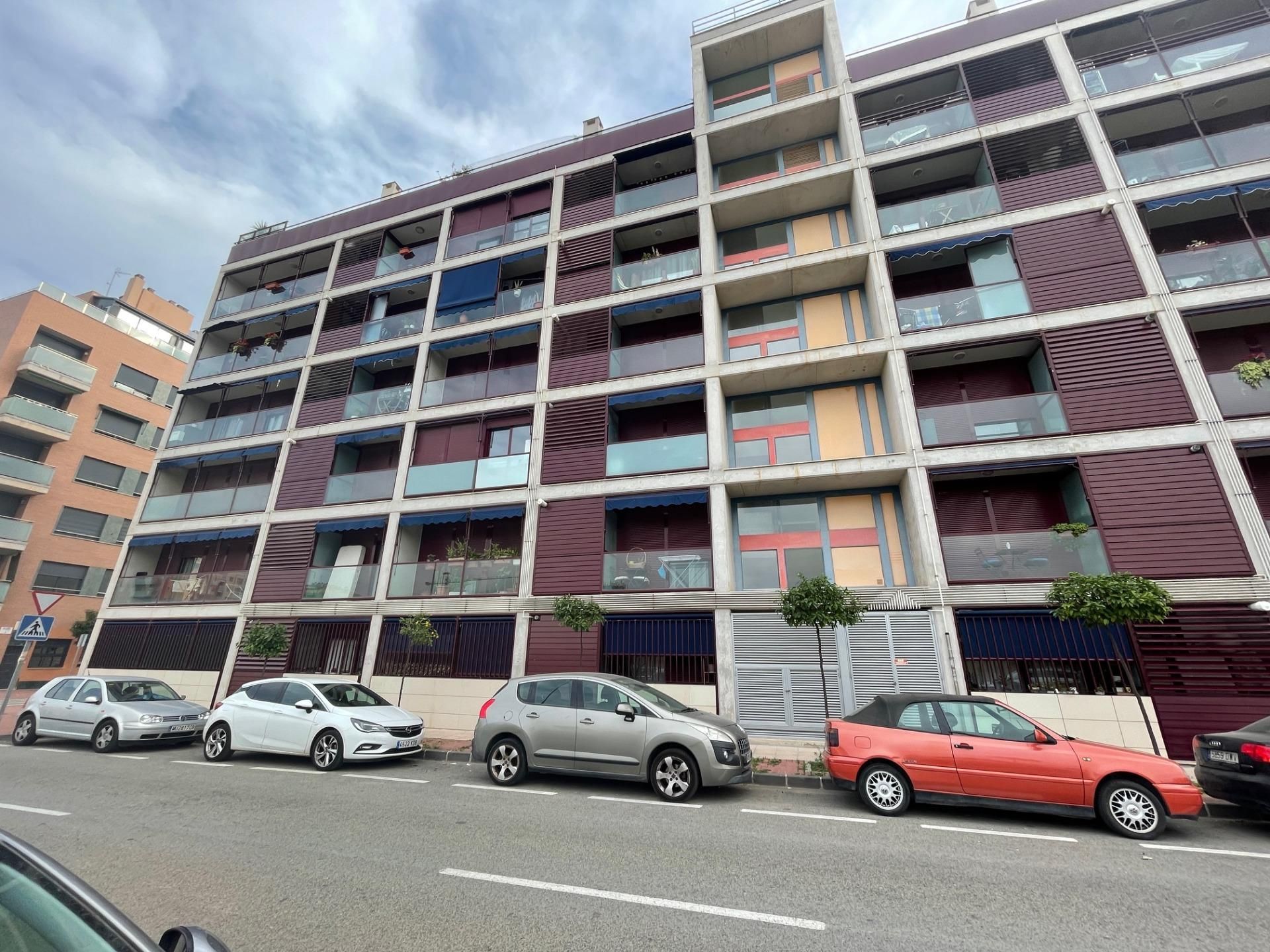 Flat for sale in  EMBAJADOR INOCENCIO ARIAS, 3, Juan Carlos I