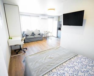 Bedroom of Study to rent in  Valencia Capital  with Air Conditioner