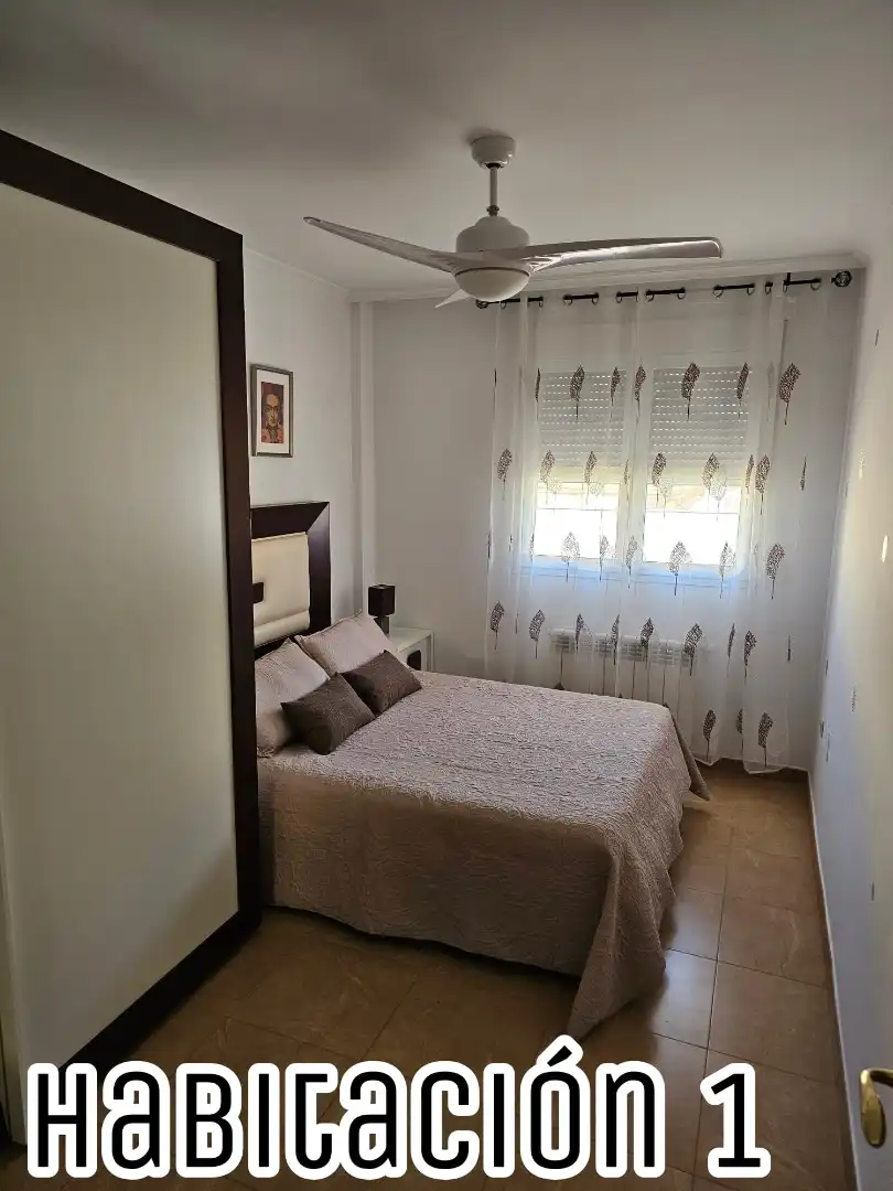Habitación de Casa adosada en venta en El Ballestero, Albacete