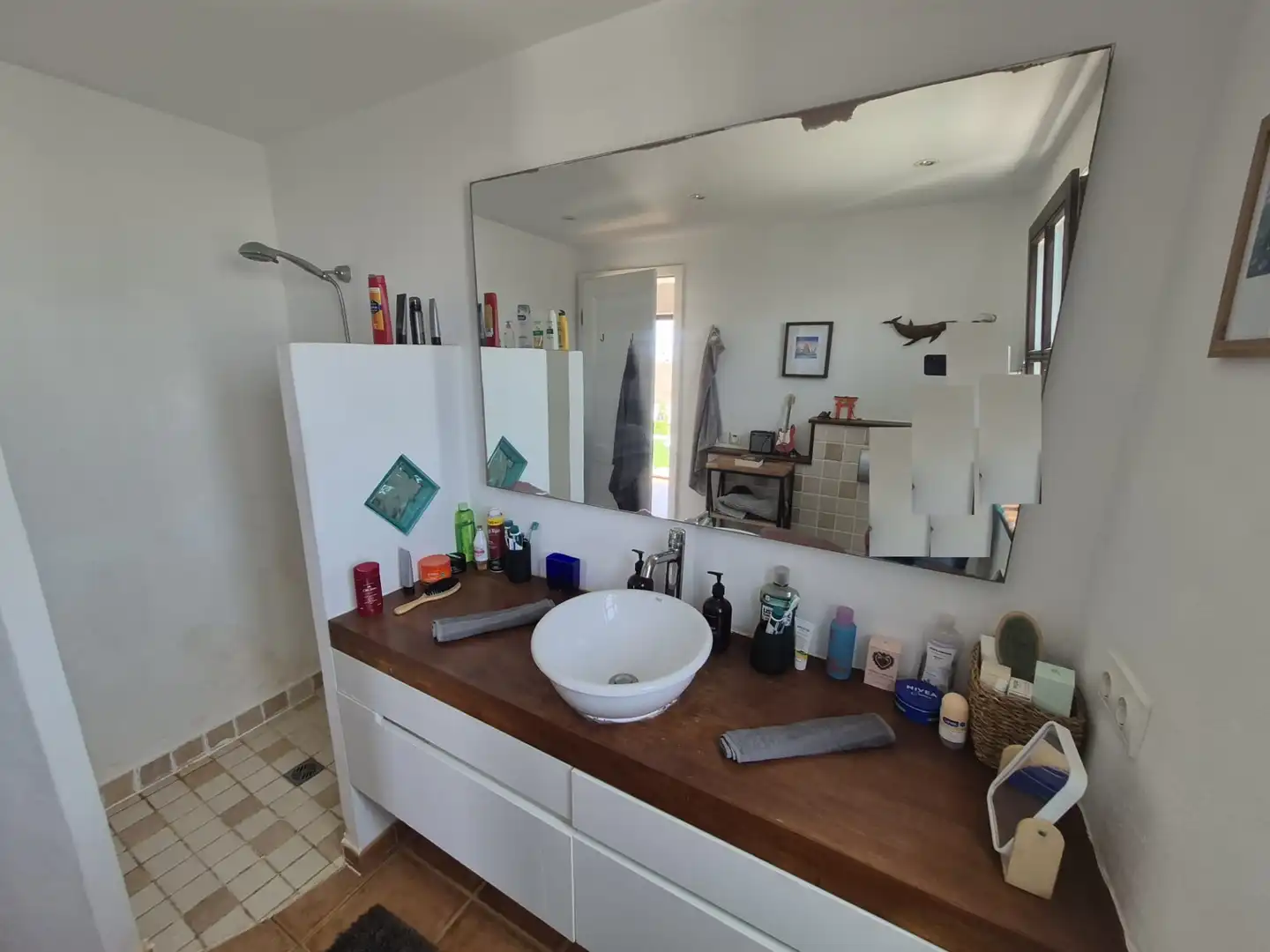 Bany de Casa o xalet en venda en San Bartolomé amb Aire condicionat, Jardí privat i Terrassa