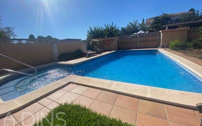 Piscina de Casa o xalet en venda en Caldes de Montbui amb Terrassa i Piscina