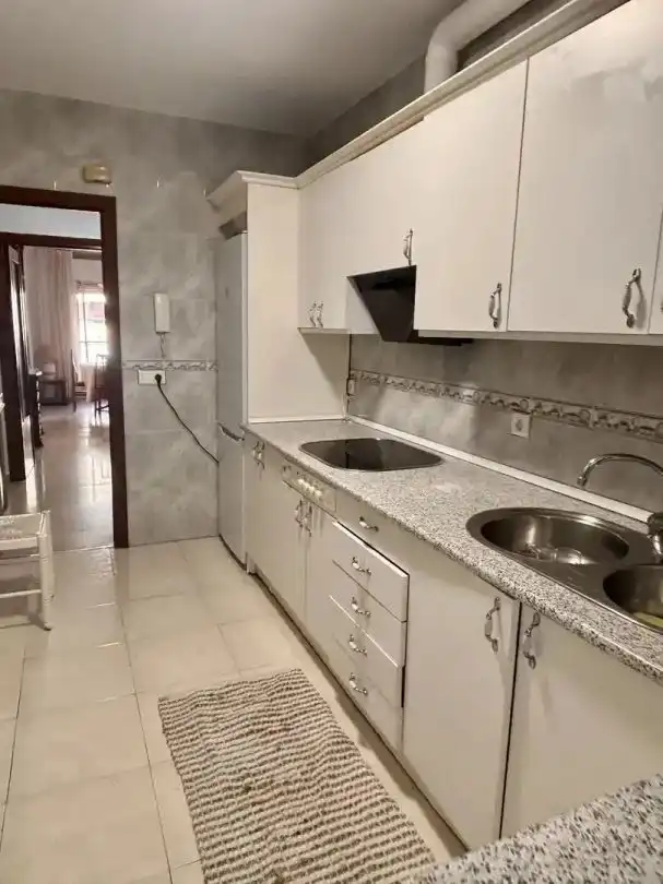 Appartamento con terrazza in affitto a Centro, imagen 21