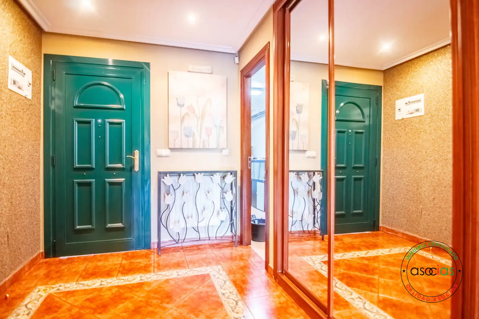 Casa adosada en venta en Grado con Calefacción, Jardín privado y Parquet