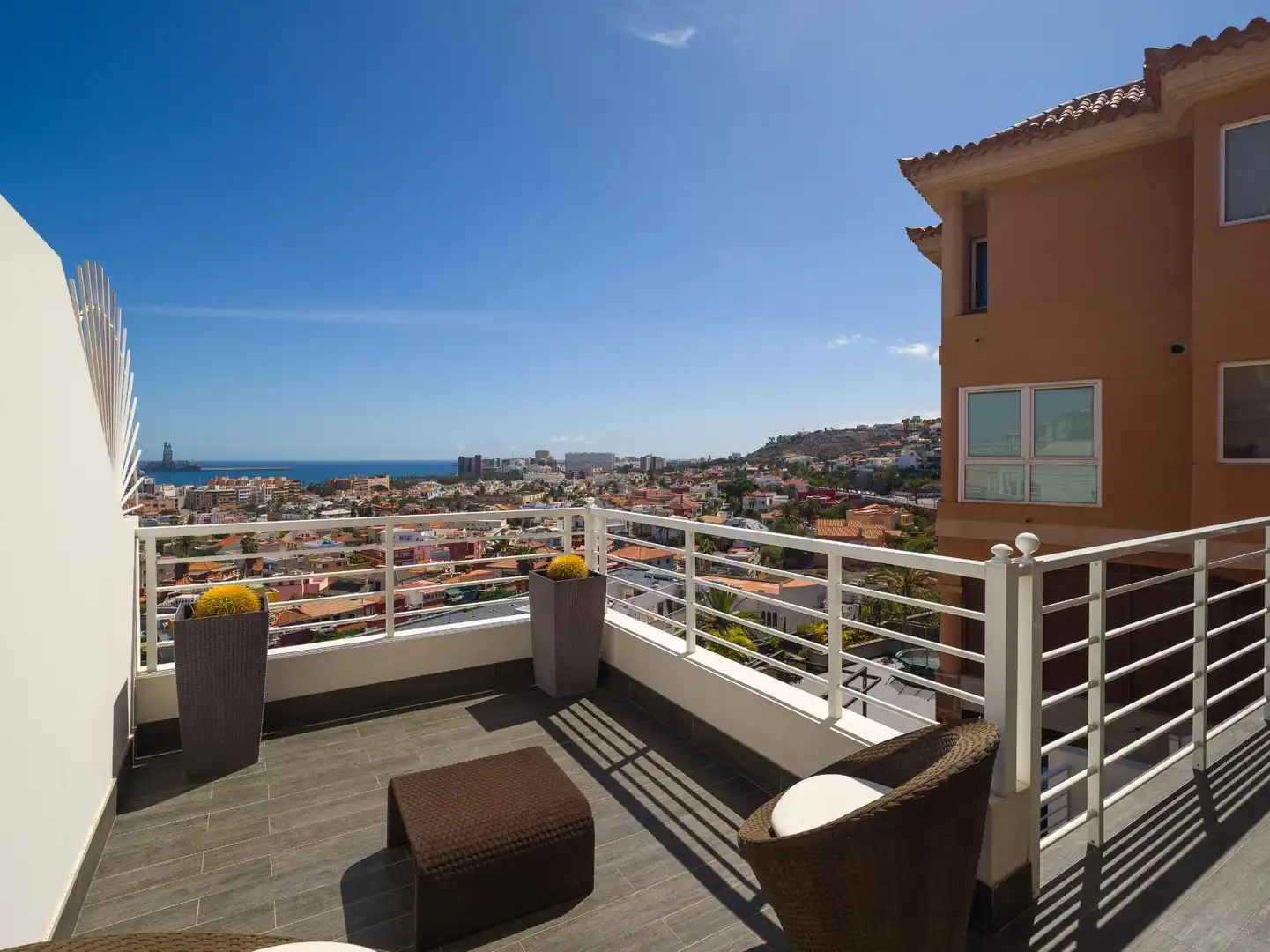 Terrassa de Casa adosada en venda en Las Palmas de Gran Canaria amb Jardí privat, Terrassa i Traster