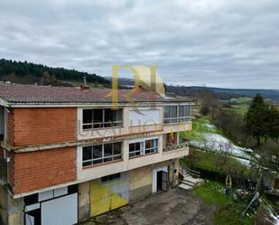 Vista exterior de Pis en venda en Valderrueda amb Calefacció, Terrassa i Traster