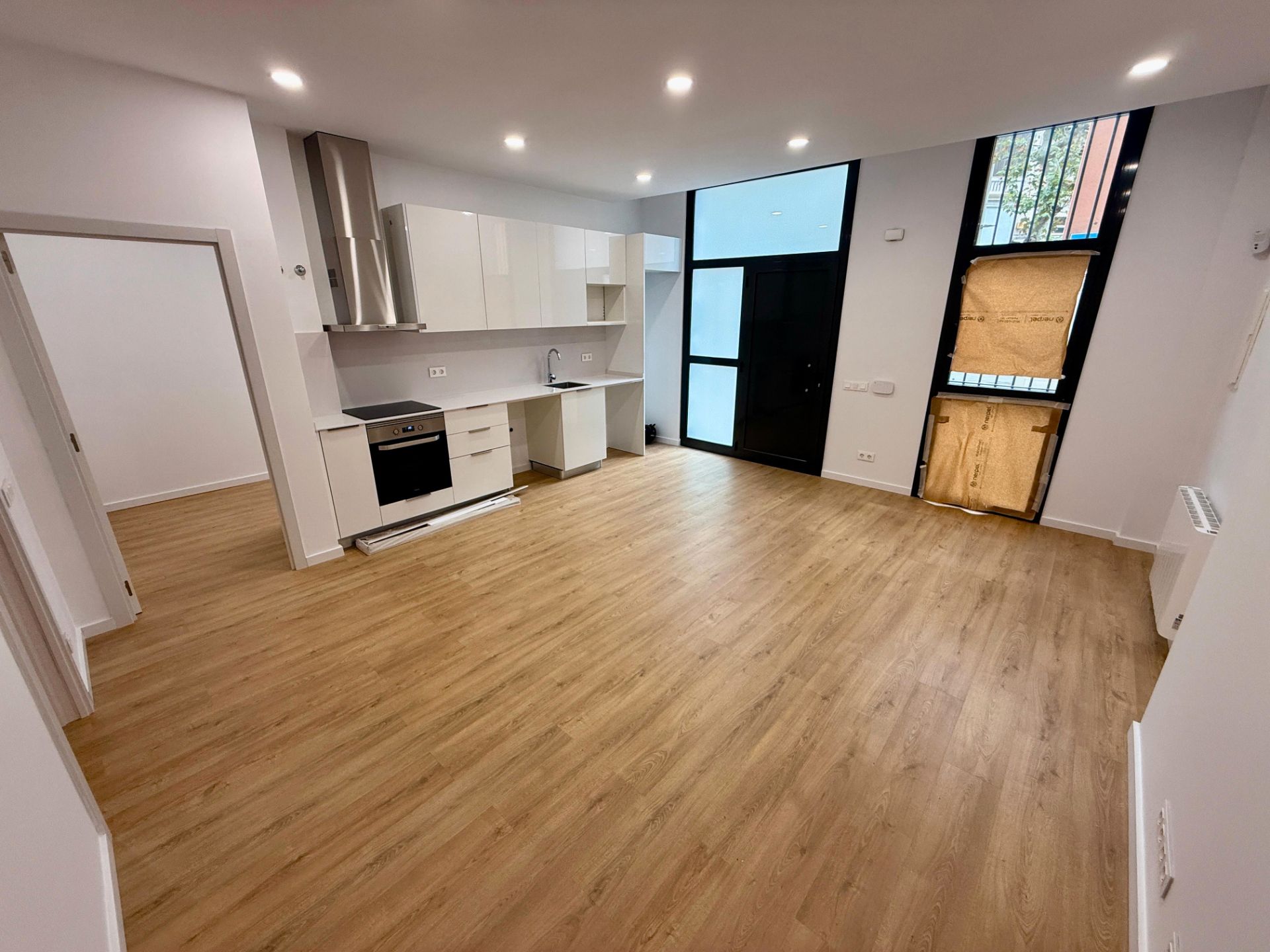 Flat for sale in Sant Boi de Llobregat  with Heating, Terrace and Oven