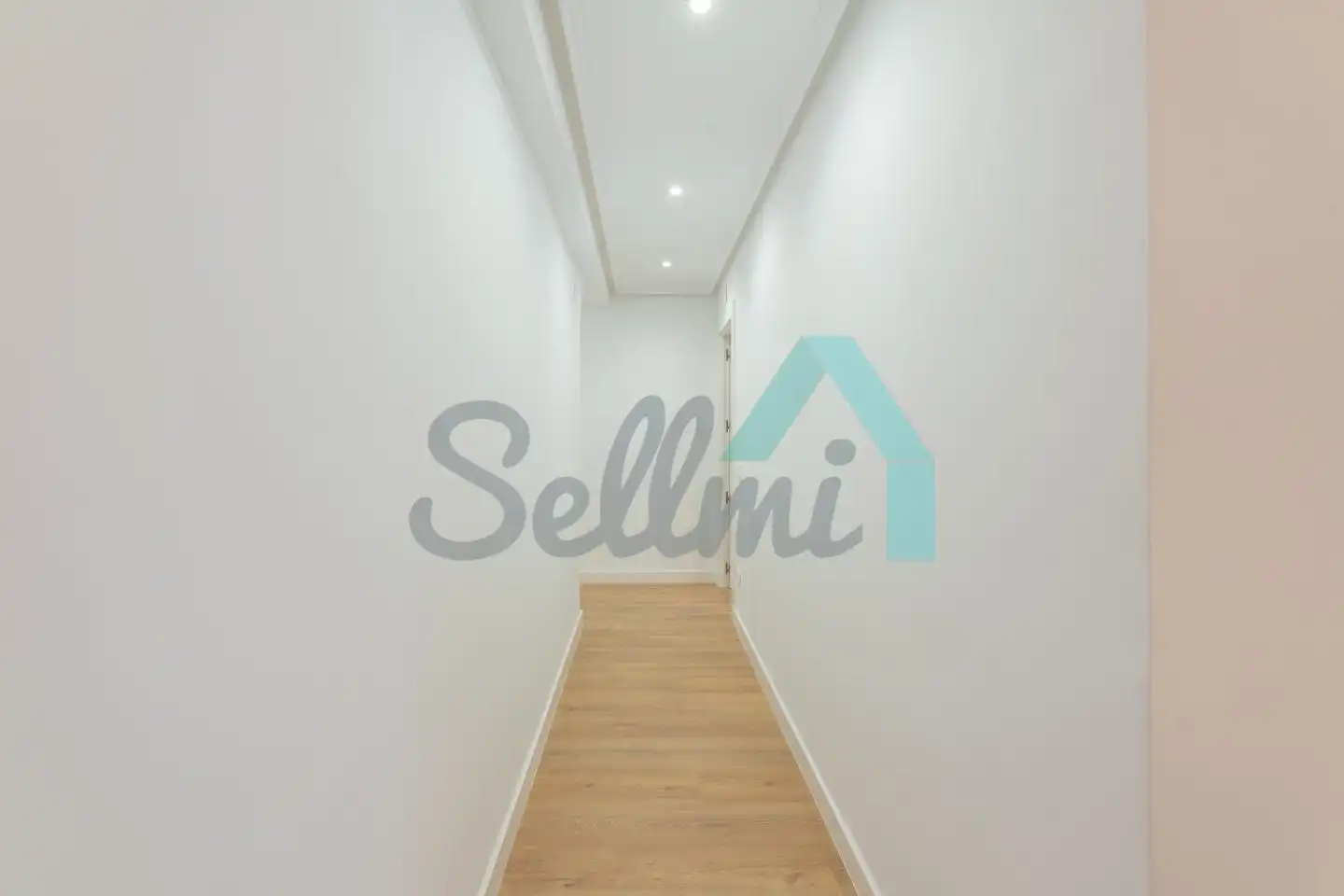 Flat for rent in De Gloria Fuertes, Masip