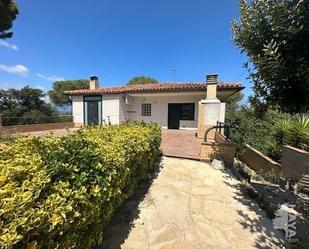 Vista exterior de Casa o xalet en venda en Tordera amb Terrassa