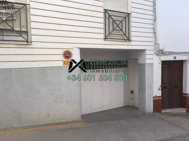 Garaje en Venta en Julián Besteiro, 18 en Olvera