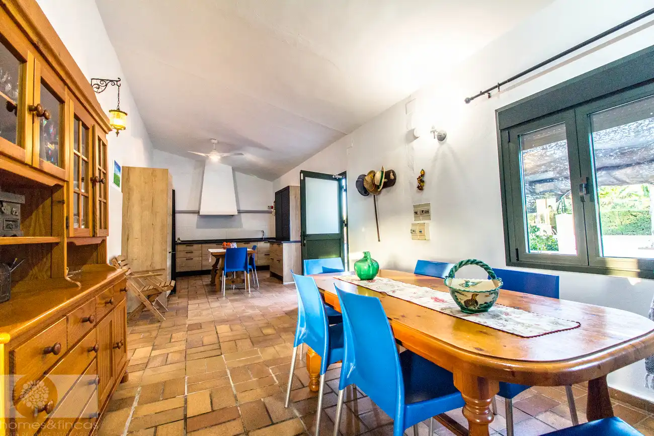 Esszimmer von Country house zum Verkauf in Ayamonte mit Schwimmbad und Möbliert