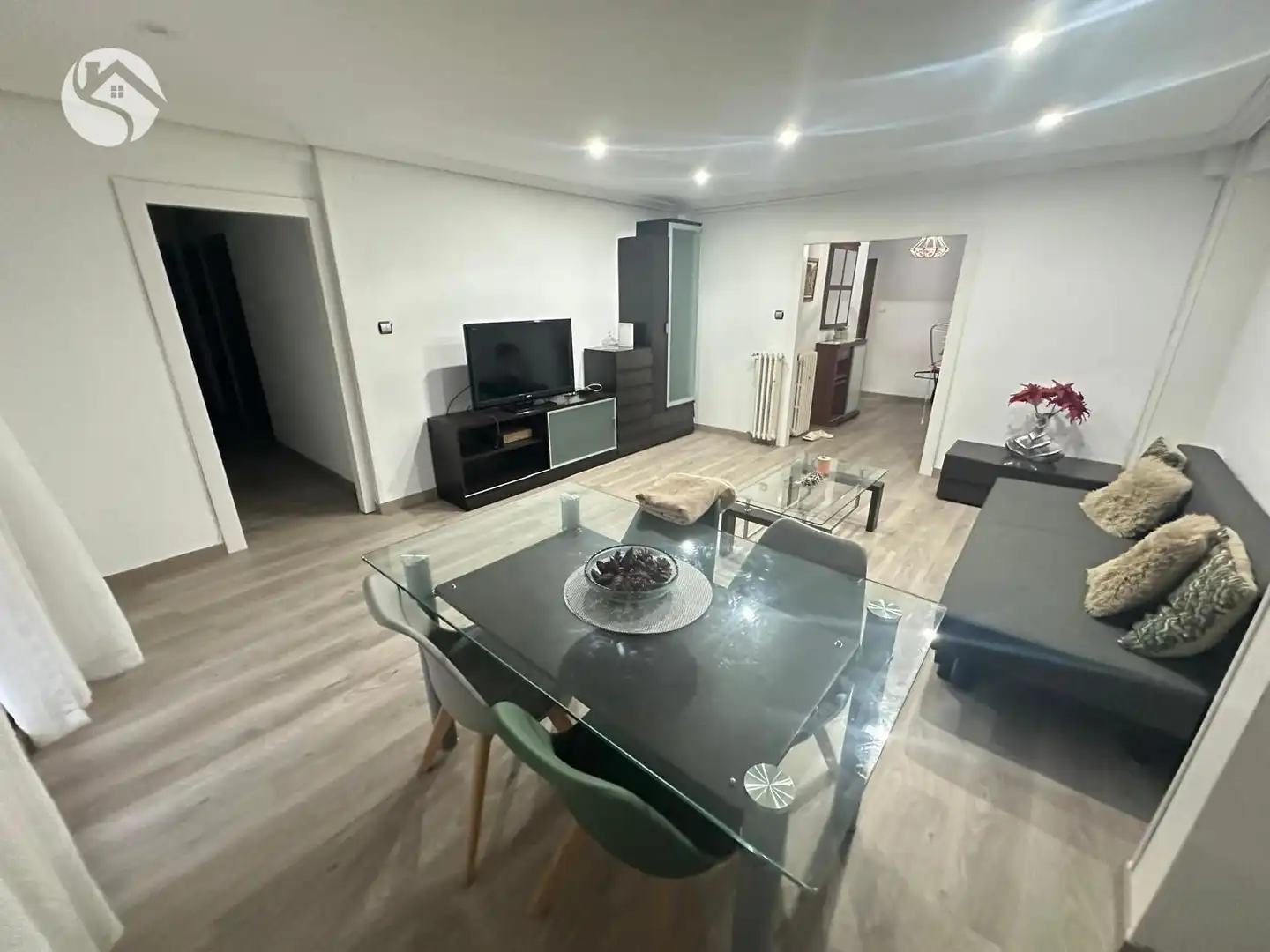 Sala de estar de Piso en venta en Cuenca con Calefacción, Terraza y Trastero