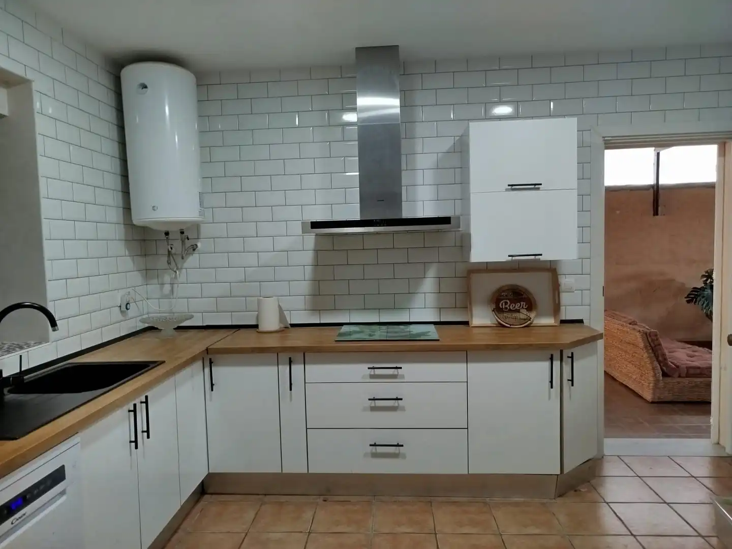 Kitchen of Houses for sale in Chiclana de la Frontera  with Air Conditioner, Private garden and Terrace