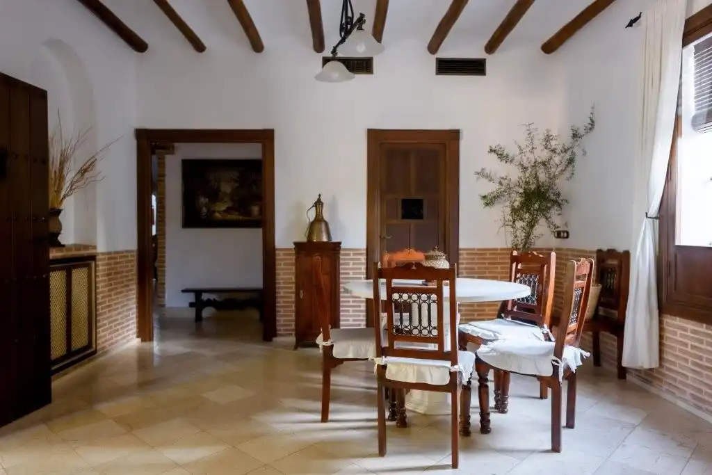 Dining room of Houses for sale in Sevilla  with Air Conditioner, Private garden and Terrace