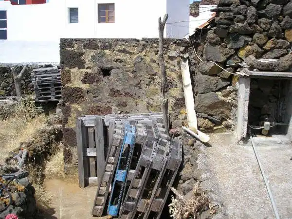 Exterior view of Country homes for sale in El Pinar de El Hierro