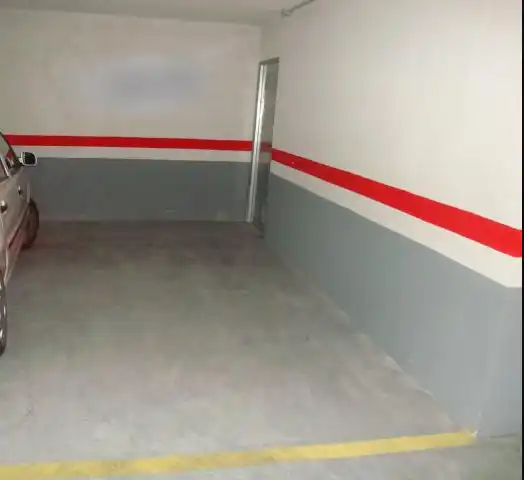 Parcheggio con ascensore in vendita a Panzares, imagen 3