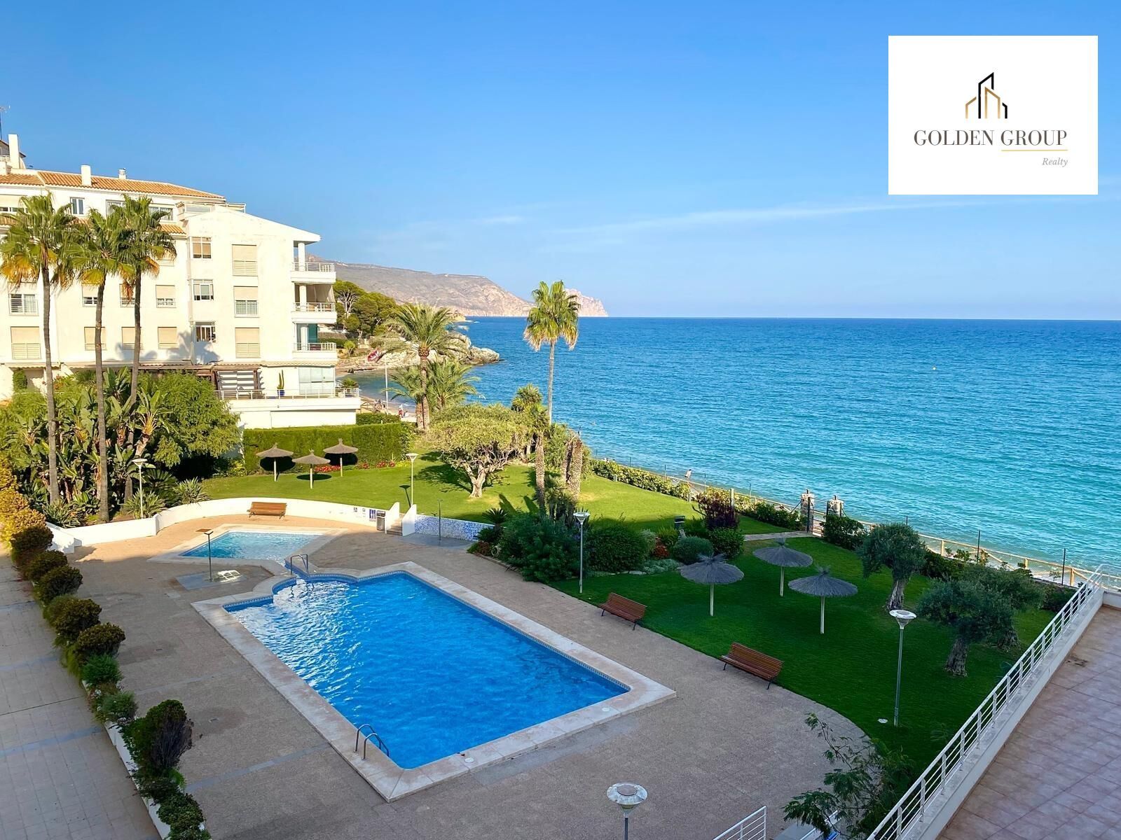 Exterior view of Flat for sale in Altea  with Air Conditioner, Private garden and Terrace