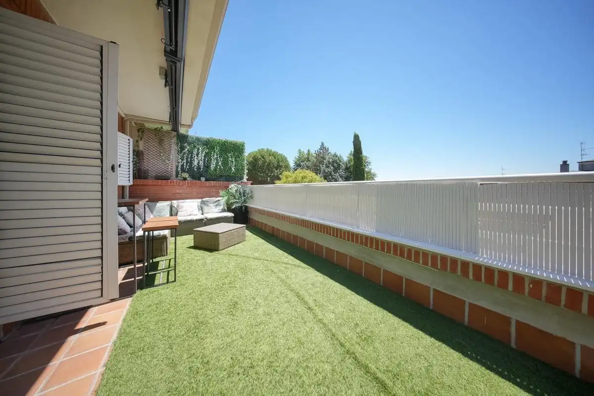 Terrassa de Casa o xalet en venda en Algete amb Aire condicionat, Calefacció i Jardí privat